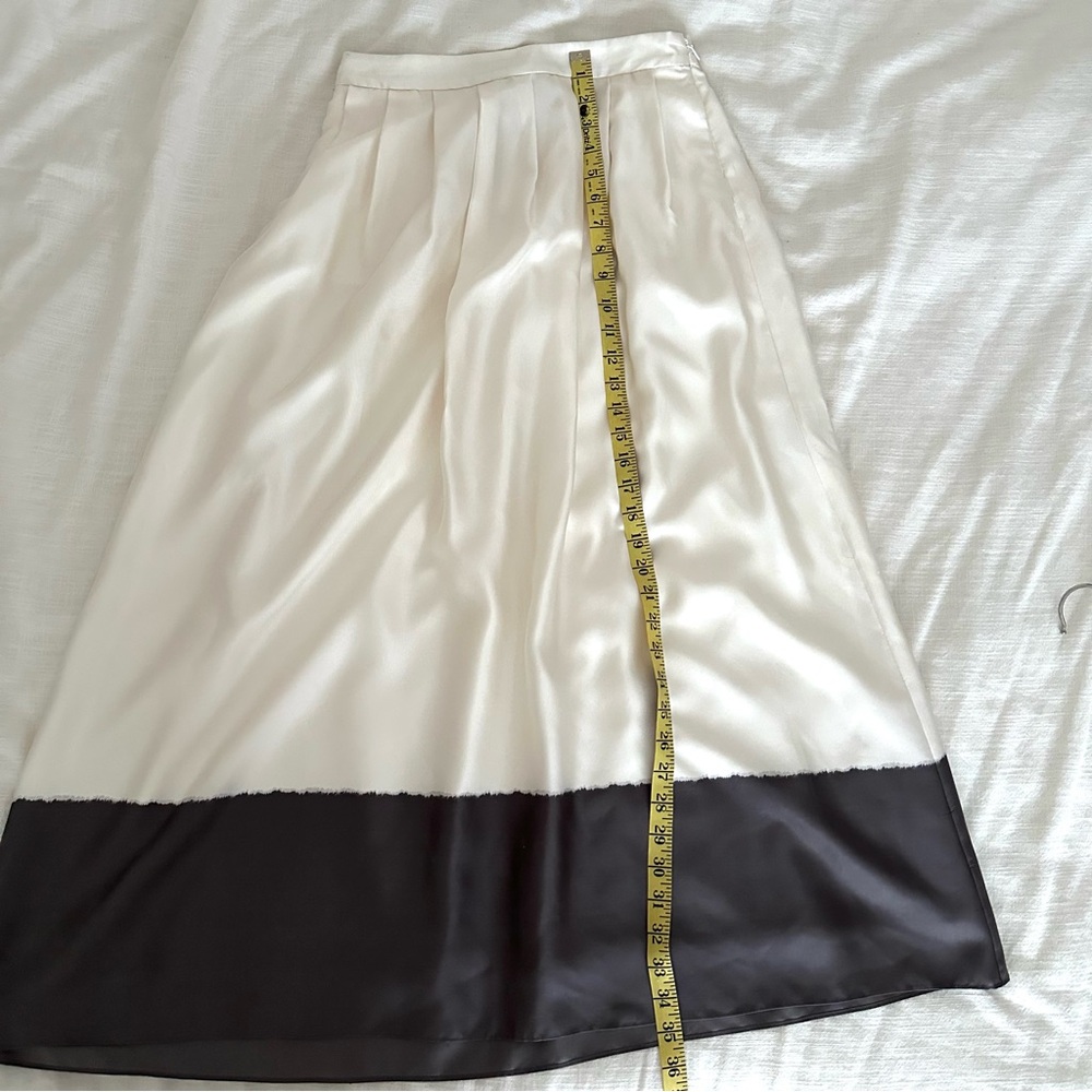 Banana Republic Heritage Collection Silk Skirt Ivory With Grey Ombre - Picture 8 of 11